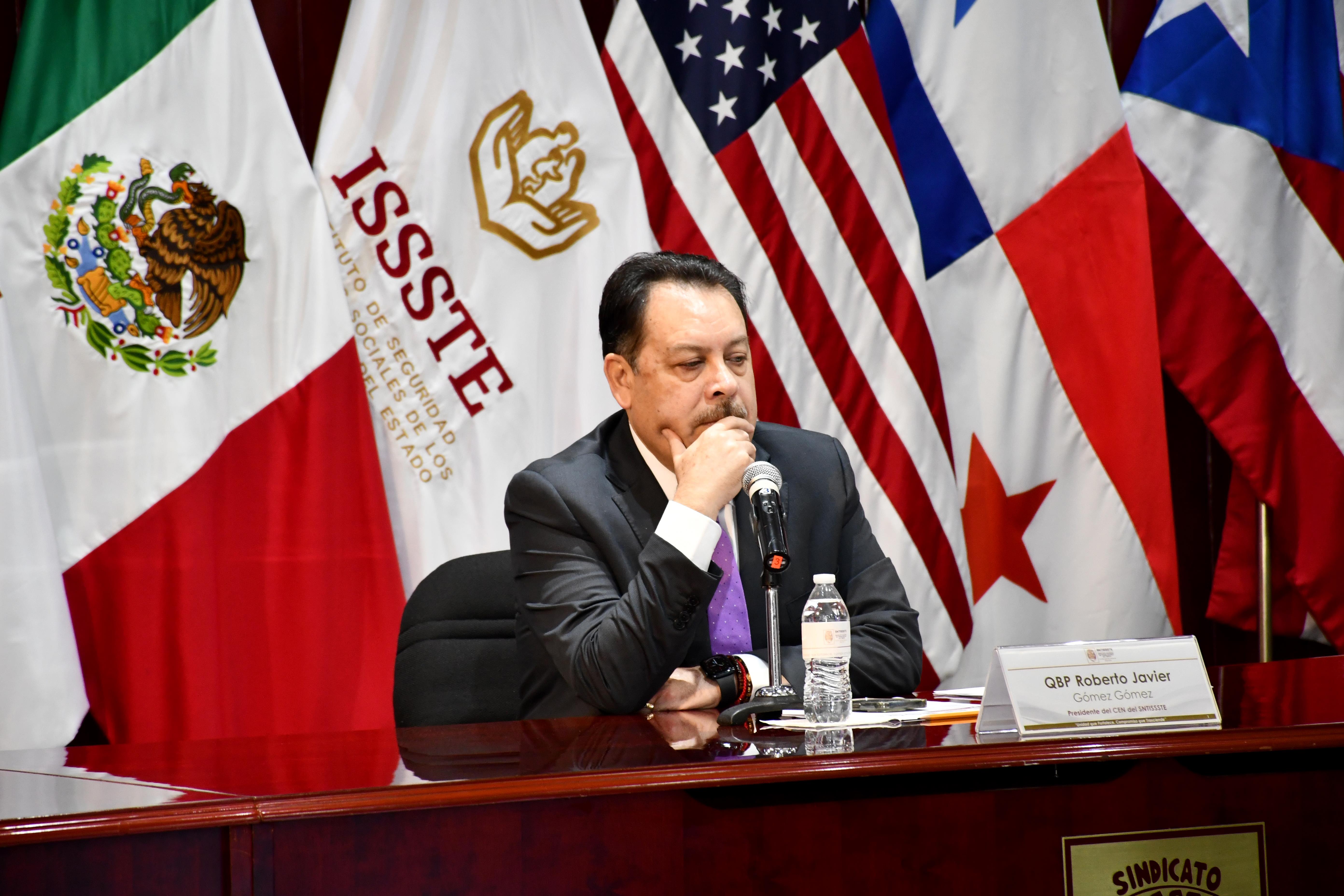 "1er Diplomado de Administración y Docencia en lo Servicios de Enfermeria"
